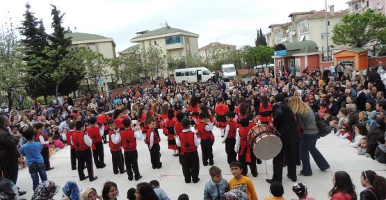 Atatürk’ün çocukları eğlenceye doydu