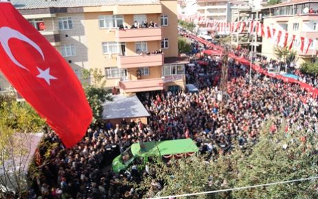 Beylikdüzü Şehidini Dualarla Uğurladı