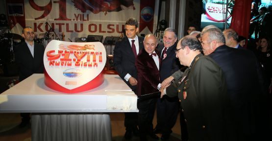 Büyükçekmece’de muhteşem Cumhuriyet Balosu