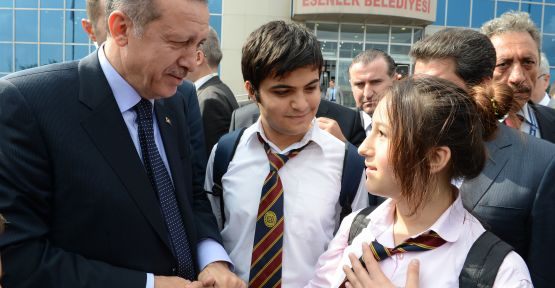 Cumhurbaşkanı Erdoğan, Geliyor