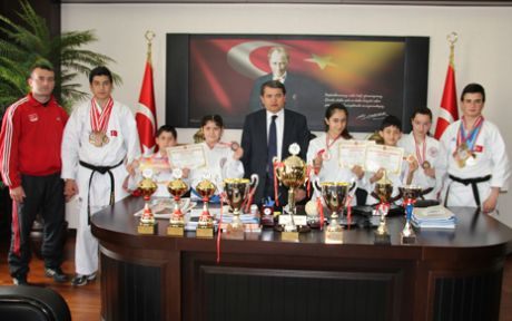 Dünya Karate Şampiyonları Avcılar Kaymakamlığında