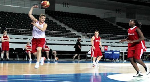 Kadın Basketbol Takımından Tarihi Başarı