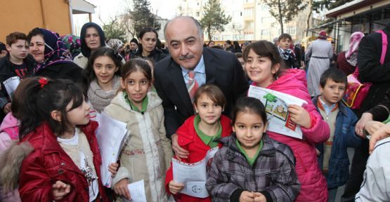 Karaman Karne Alan Öğrencileri Yalnız Bırakmadı