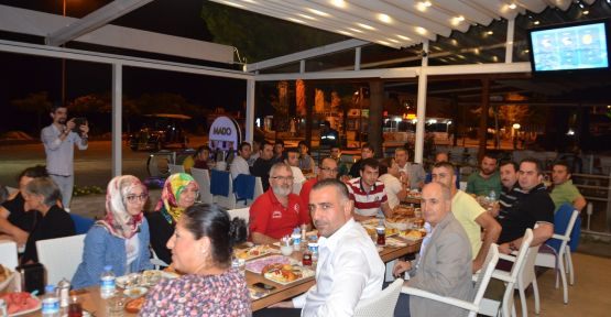 Mado Cafe’de İftar