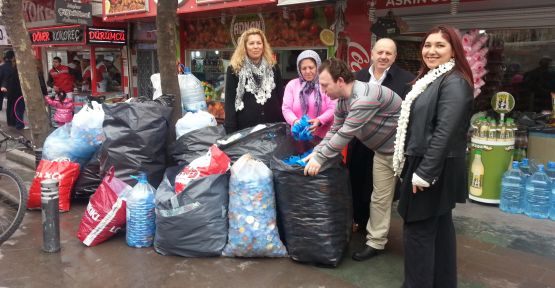 Tekerlekli Sandalyeler Sahiplerini Buldu