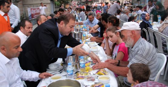 Yenikentliler iftarda buluştu